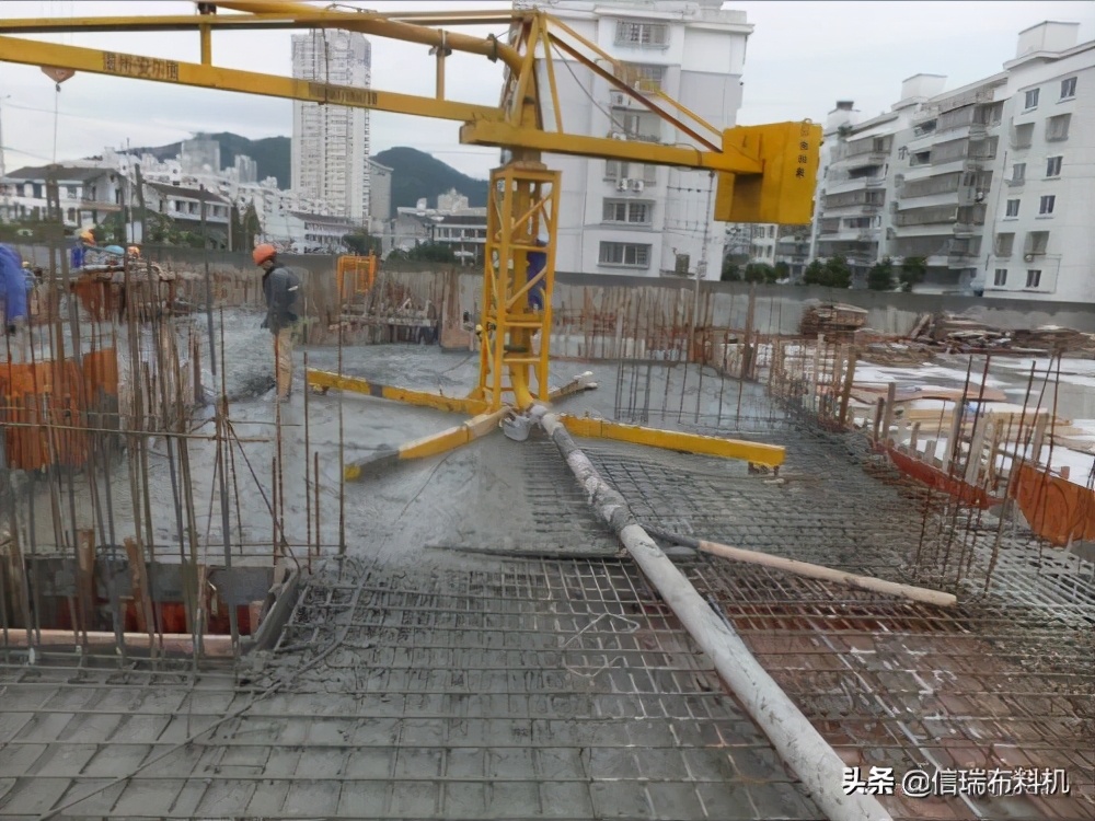 液壓布料機多型號多種類對比