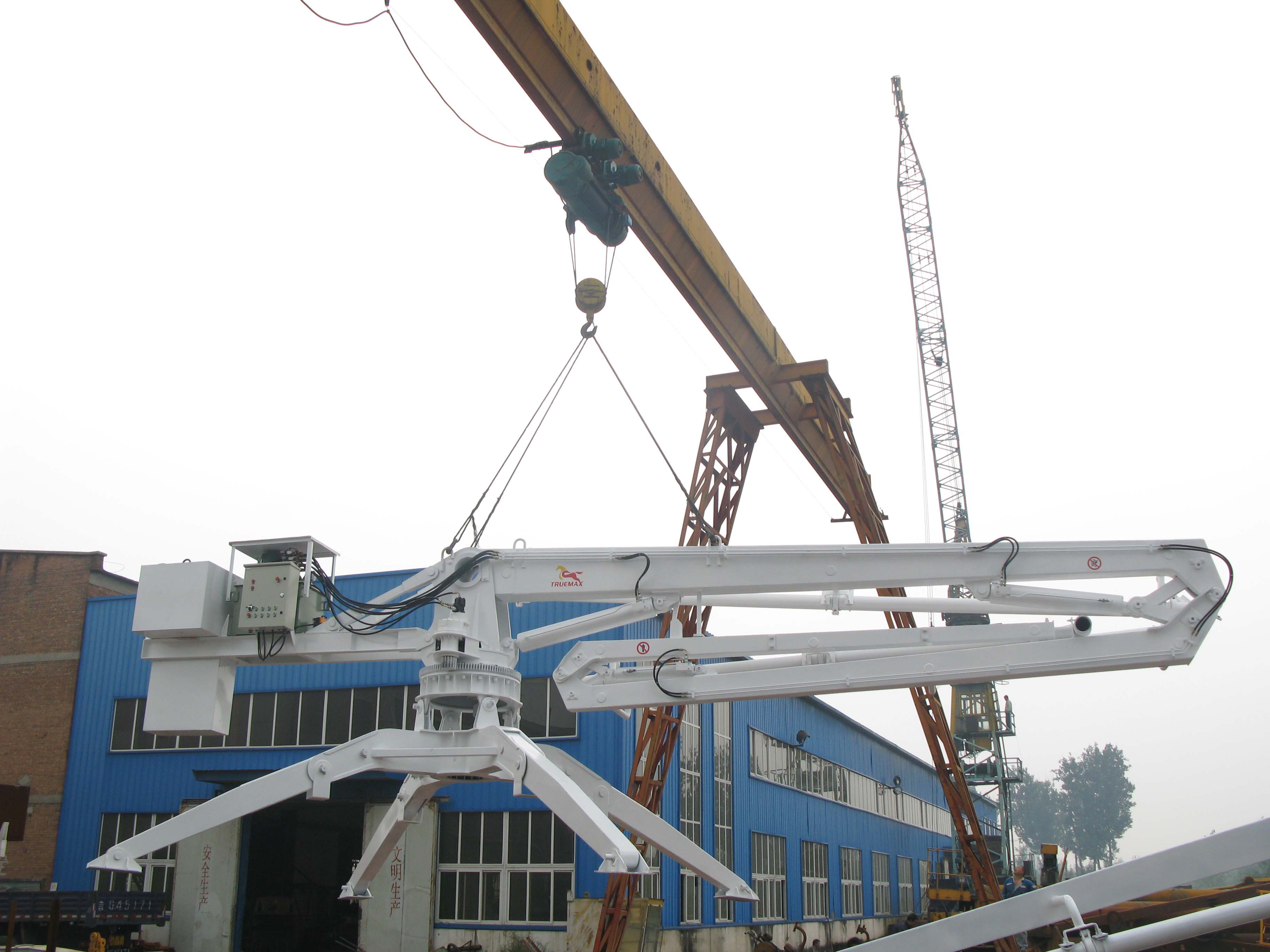 移動式液壓布料機你又知道多少