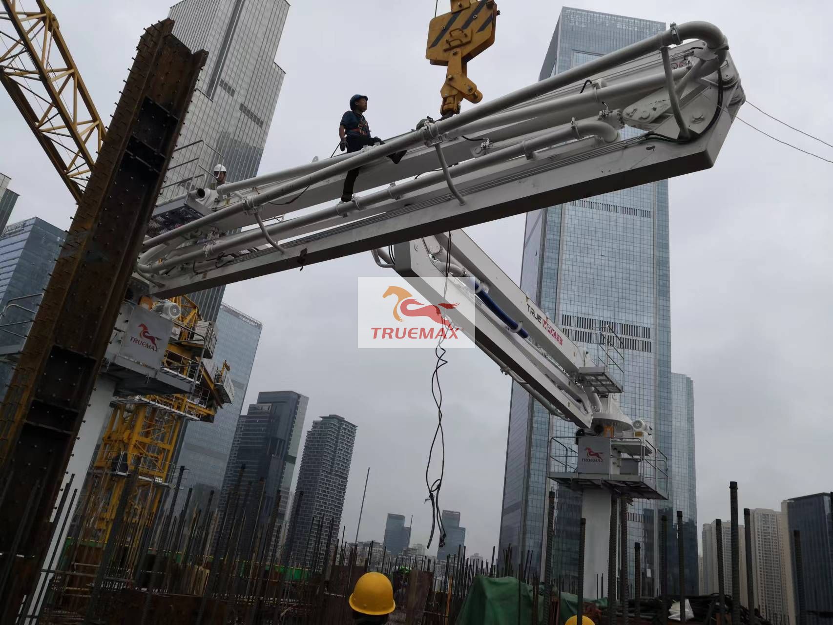 什么是提升式布料機？及優(yōu)點