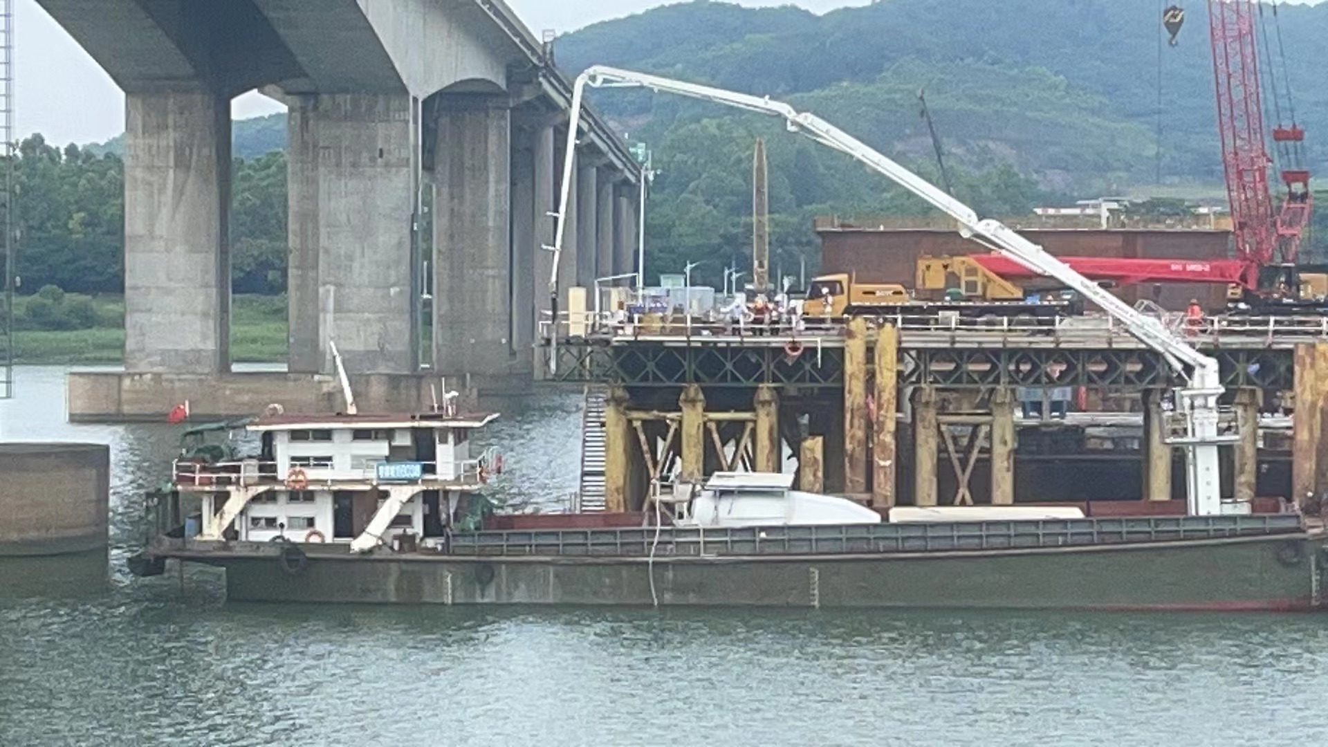 船用布料機(jī)