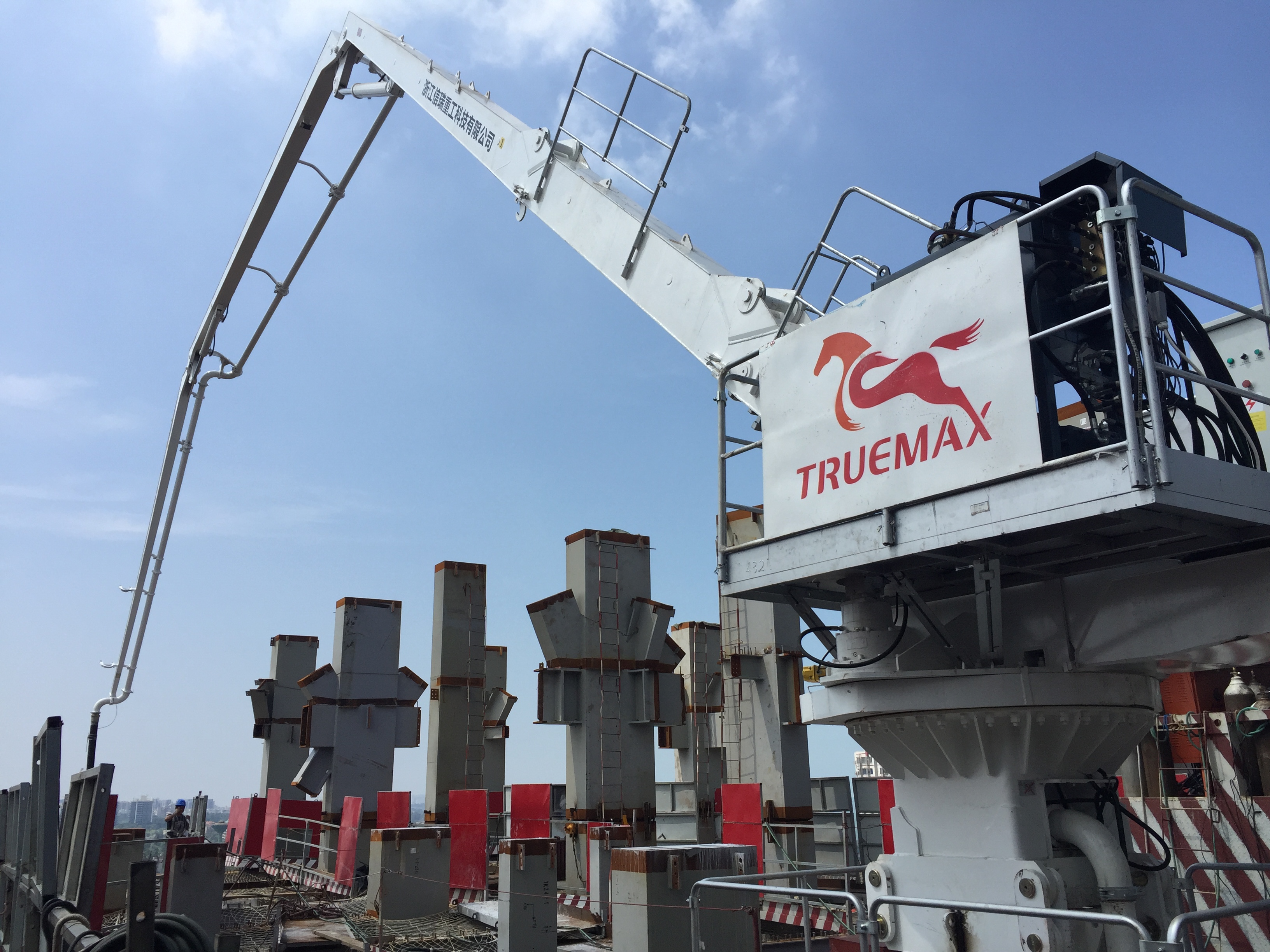 內(nèi)爬式液壓布料機 內(nèi)爬式液壓布料機