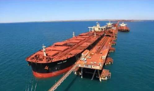 船載式液壓布料機(jī)